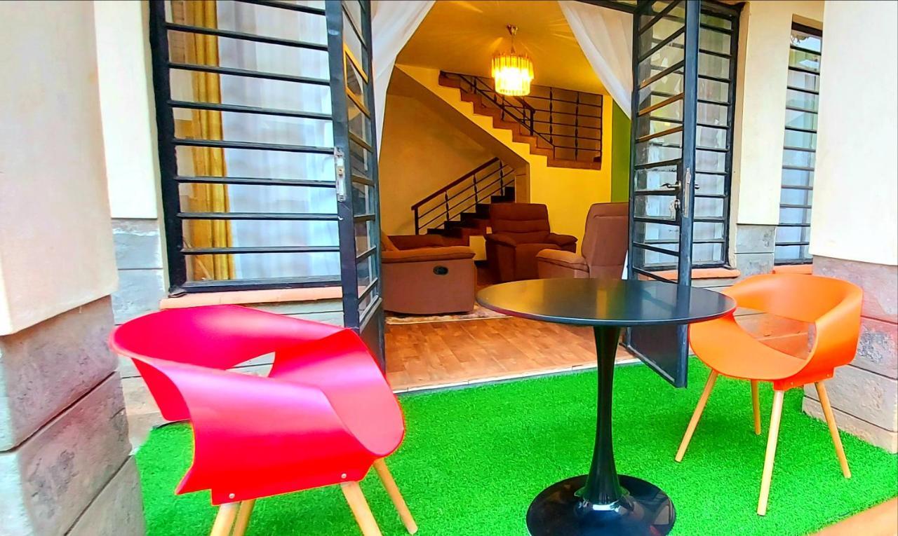 Pleasant Nest Homestay Near Jkia Airport And Sgr Station Ναϊρόμπι Εξωτερικό φωτογραφία